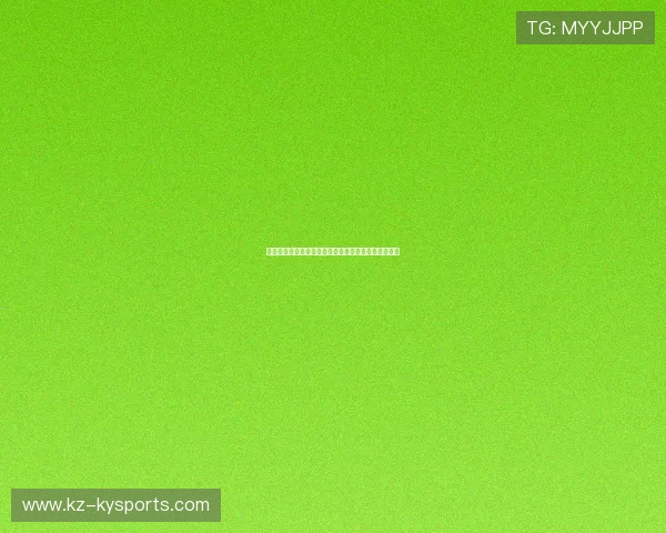 冬泳挑战赛：冰水中的勇士，用坚强意志击退刺骨严寒